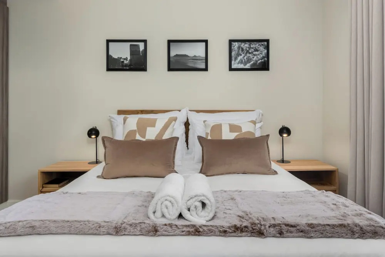 Foreshore Place 812