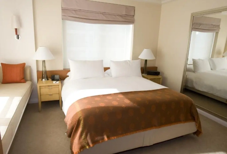 1 Bedroom Campton Double Suite