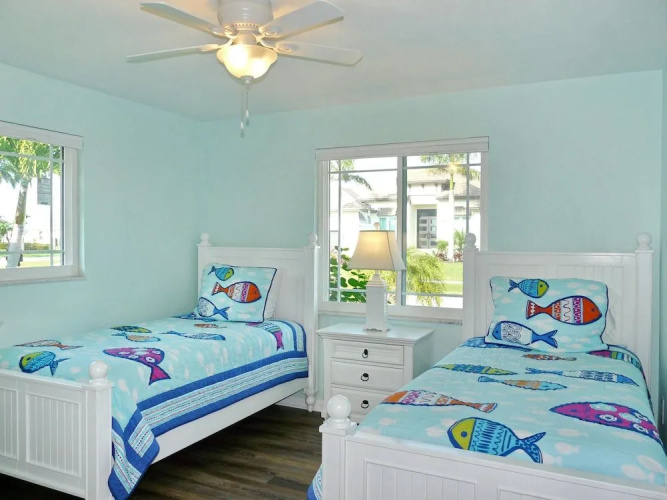 Inviting Waterfront Home With Western Exposure