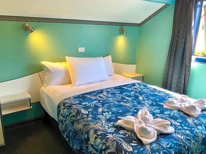 Deluxe Family Suite