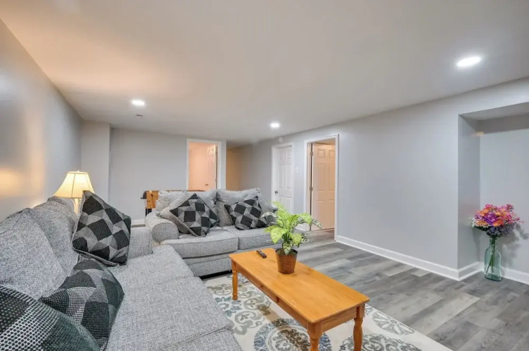 Deck & Grill: Convenient Home in Hummelstown