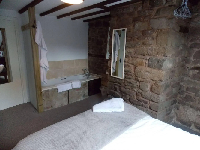 Cross Keys Inn Goodrich