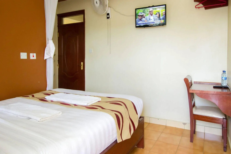Homeland Hotel