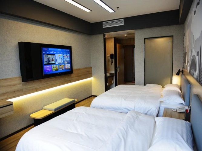 Standard Family room