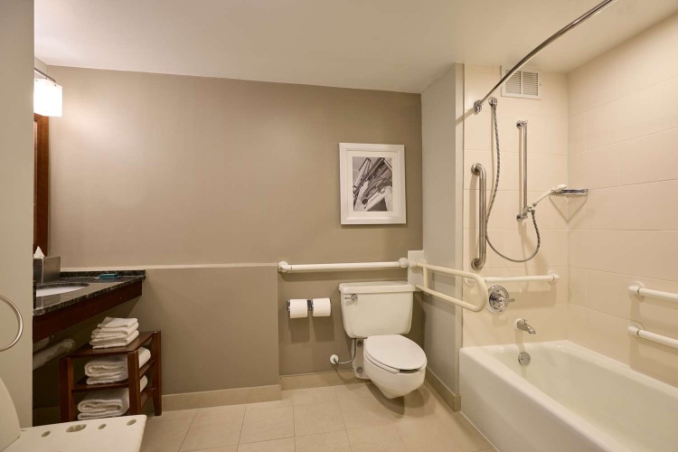 Doubletree By Hilton Minneapolis Airport, Mn photo 9