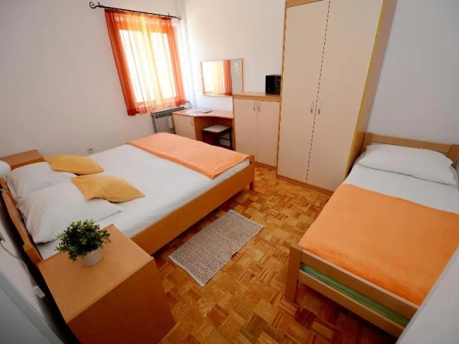 Apartment with balcony