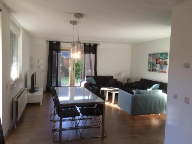 3 Bedrooms Cottage