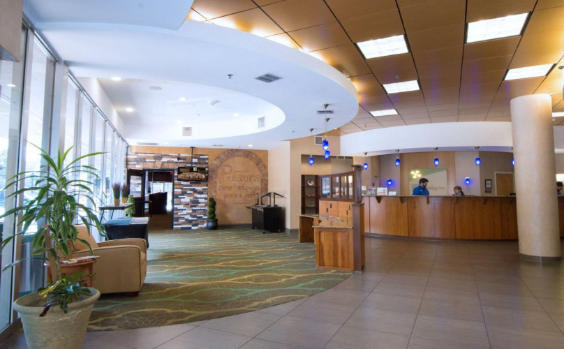 Holiday Inn Gainesville - University Center by IHG