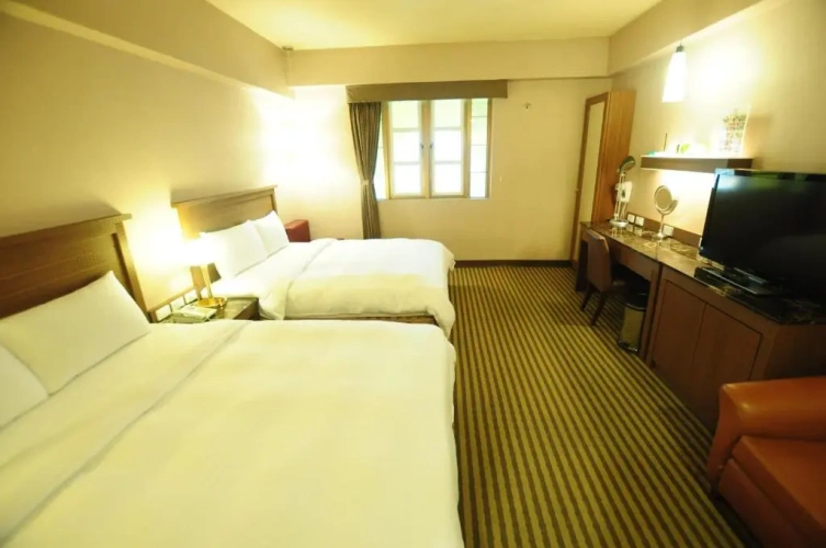 Deluxe Quadruple room