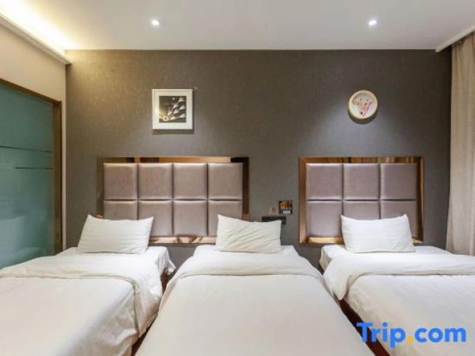 Business Triple room