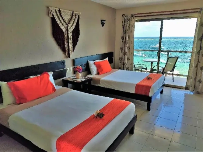 Deluxe Twin room with balcony
