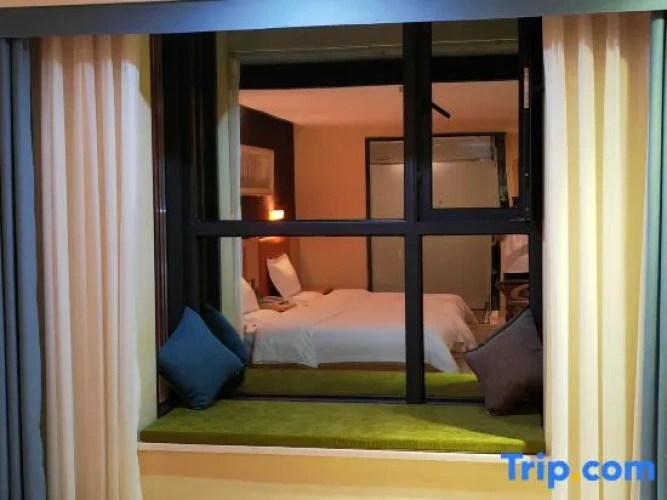 Premium room