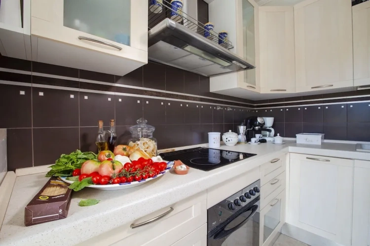 2 Bedrooms Villa
