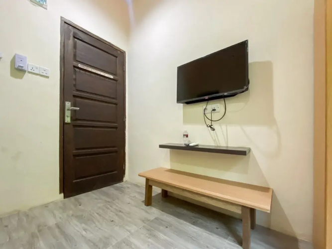 RedDoorz @ Cikitsu Batam