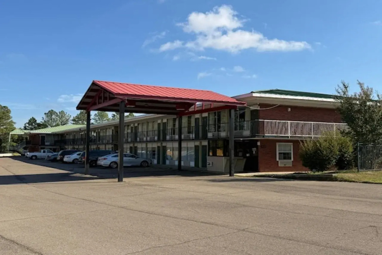 Star Motel Hattiesburg University Area - Hattiesburg, MS
