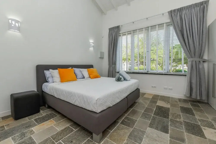180 Ocean View 2 min to Beach Jacuzzi
