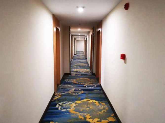 Xinyue Business Hotel