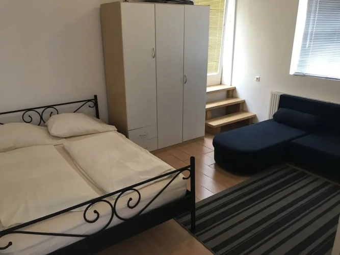 Apartment with balcony