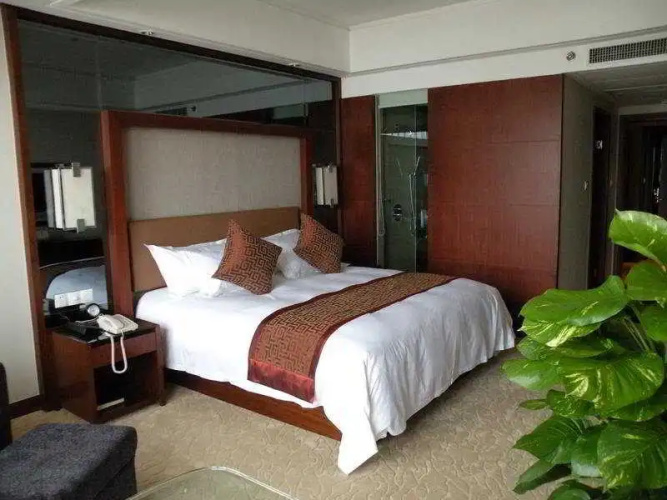 Vanwarm Hotel