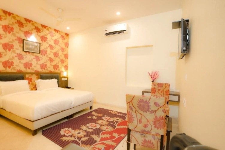 1 Bedroom Deluxe Double room