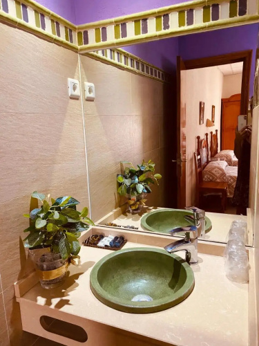 Hostal Restaurante Leon