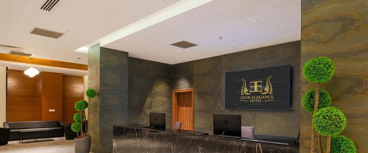 Ekor Elegance Hotel