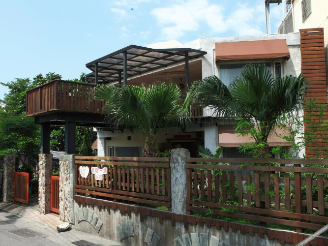 Two Dots On Line Homestay