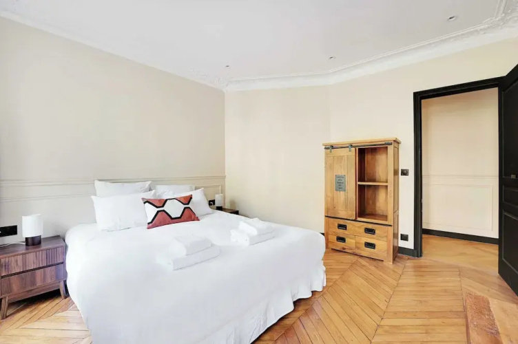 Charming apt - 2br/6p - Ternes/ Arc de Triomphe