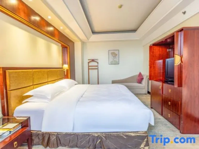 Deluxe Double Suite