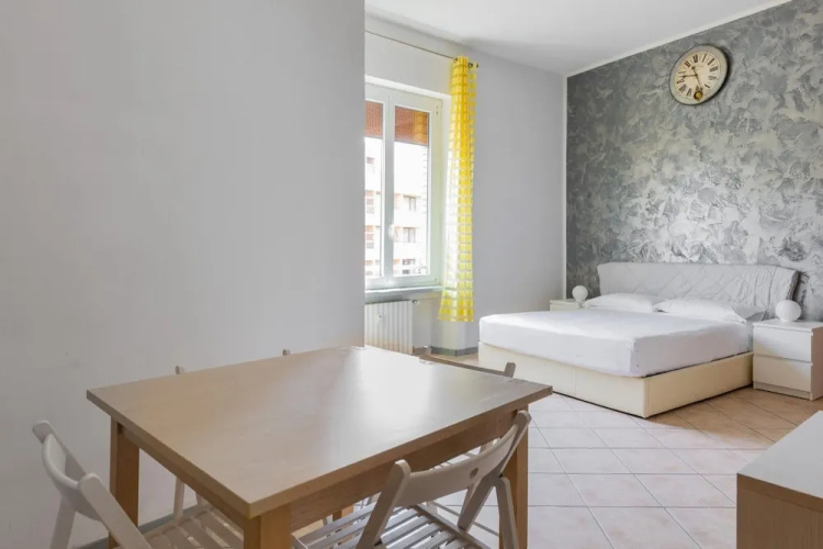 Sunflower Studio by Wonderful Italy