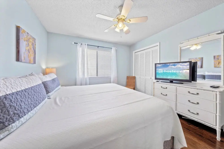 Wolf Bay Villas 208