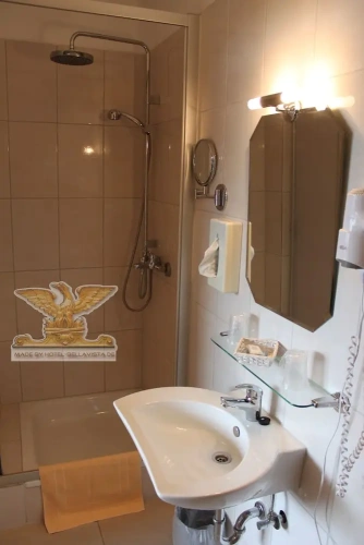 Standard Single room with river view