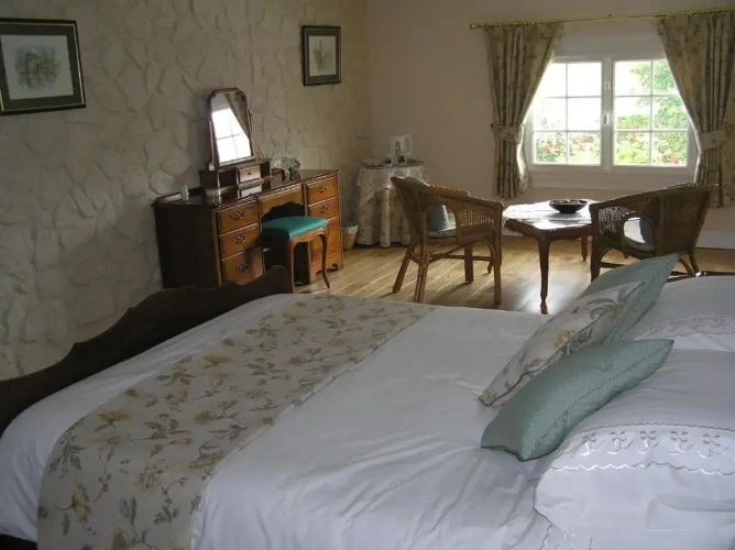 Standard Double room with garden view