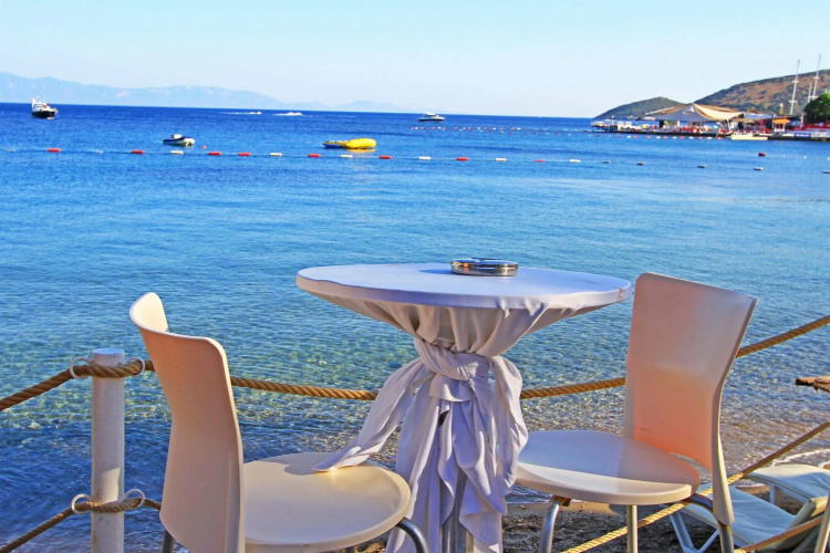 Rexene Resort