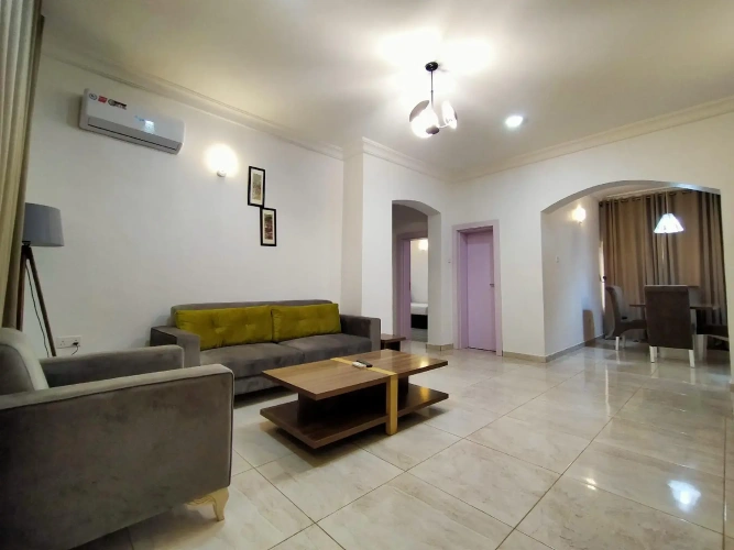 2 Bedrooms Apartment
