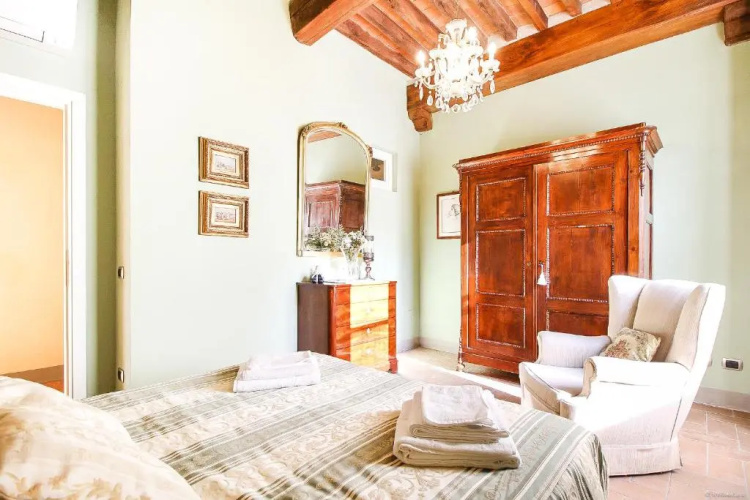 Apartment Guinigi with Private Courtyard