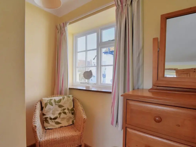 Honeysuckle Cottage