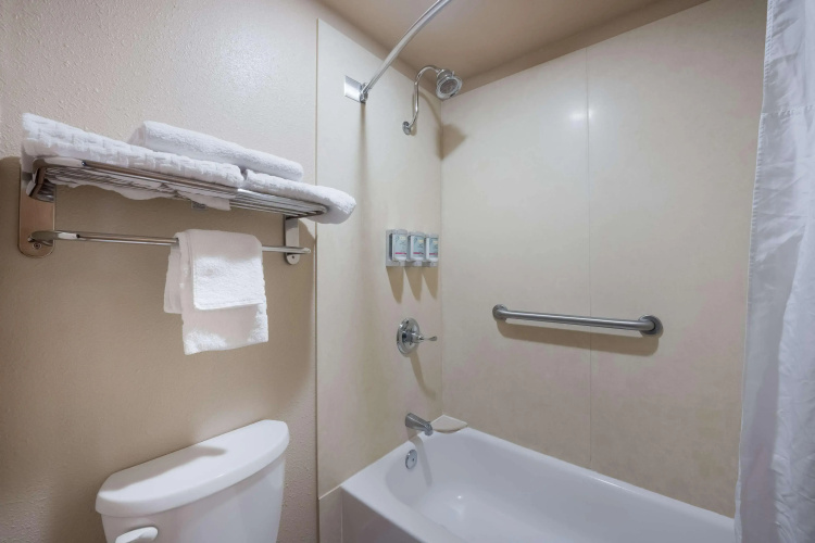 Best Western Bidarka Inn