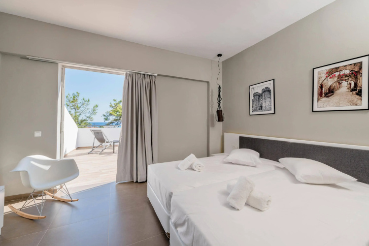 Belmare Hotel