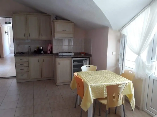 1 Bedroom Quadruple Apartment