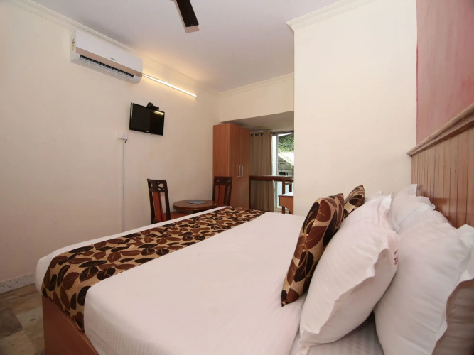 Hotel Viceroy by OYO Rooms