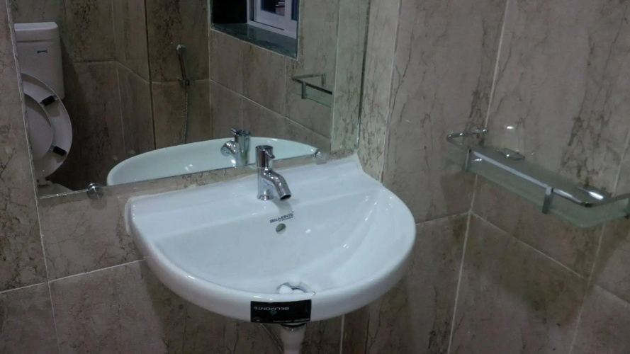 Hotel Blue Bird Colaba