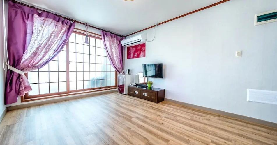 Standard room with balcony