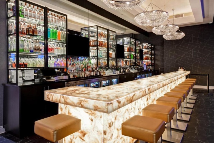 DoubleTree by Hilton Deadwood at Cadillac Jack's photo 14