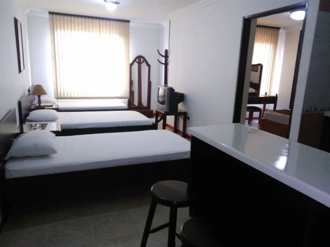 Hotel Ribera Del Rio Av 2N