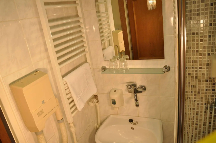 Hotel Nikolas