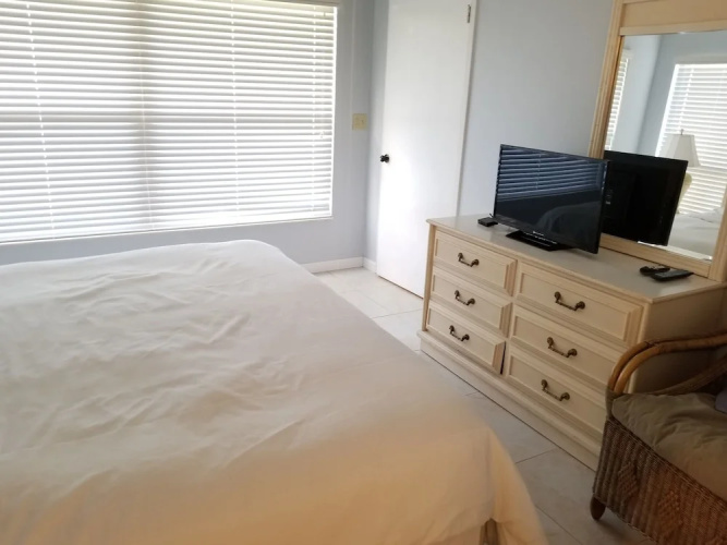 2 Bed, 2 Bath, Ocean View, Poolside - Sea Place 13137