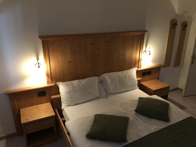 Albergo Alla Costa