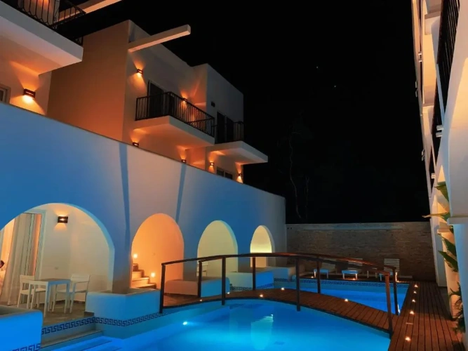 Double Suite