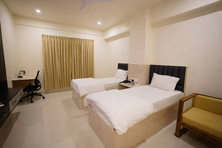 DrizzleDrop Inn Chennai